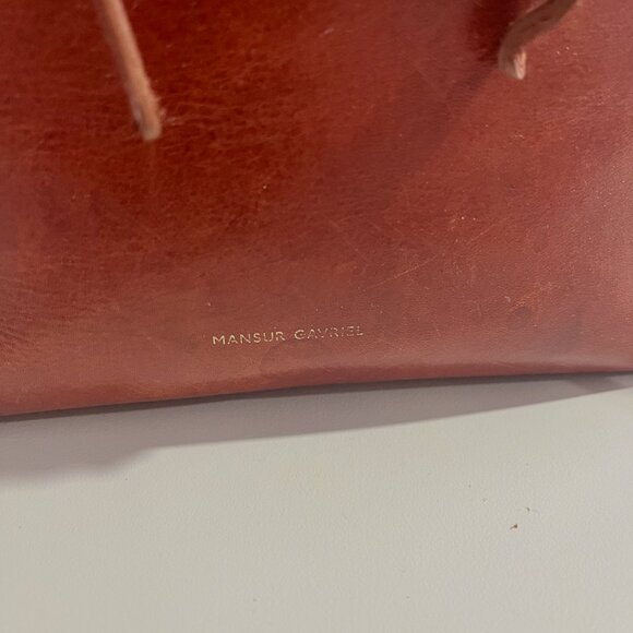 Mansur Gavriel Large Brown Bucket Bag - Picture 2 of 7